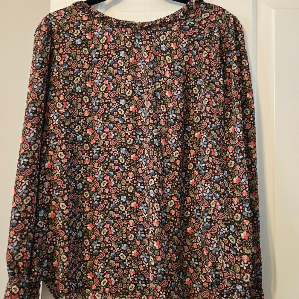 Womens Bundle of 3 Size XS Blouses from Loft - Picture 4 of 16